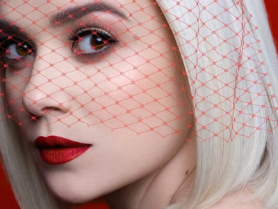  Співачка Міка Ньютон змінила професію — її нова робота викликала несподіваний ажіотаж у мережі (ФОТО) 