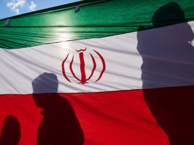 Ключовий нафтовий хаб: Іран нарощує оборону острова Харг для захисту від потенційного нападу США – CNN