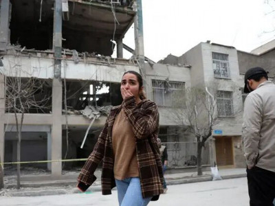 Тегеран залишився без електрики після ракетних ударів: США готують наземну операцію в Ірані — Bloomberg