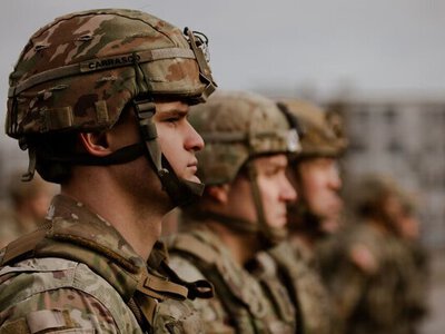 Десантників можуть залучити для захоплення острова Харк: у NYT розкрили, скільки військових США перебуває на Близькому Сході