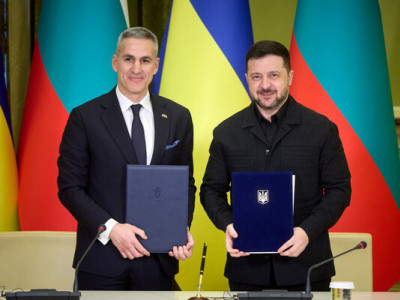 Україна та Болгарія підписали безпекову угоду: спільне виробництво зброї та долучення до PURL