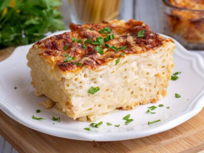Смак дитинства: запіканка з локшини як у дитячому садку