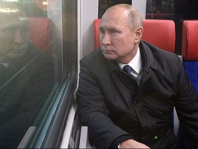 Путін перестав виїжджати з Москви