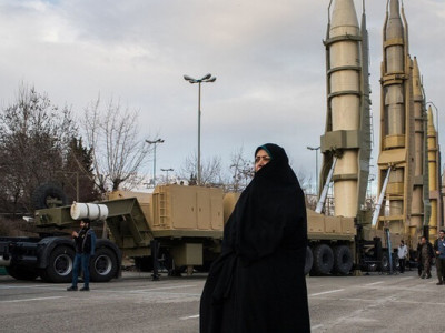 Іран погрожує Apple, Google та Tesla