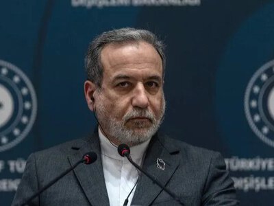 Іран підтвердив контакти зі США, але переговорів немає