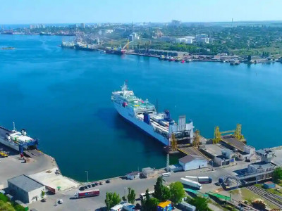 Одеський порт виходить на європейський рівень: підписано угоду з портом Роттердаму