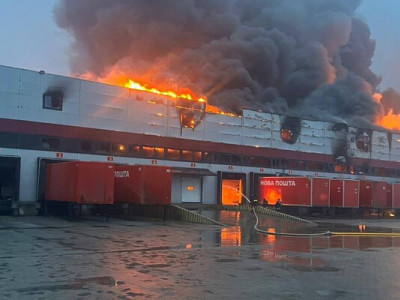 Термінал «Нової пошти» у Луцьку знищено внаслідок удару «шахедів»