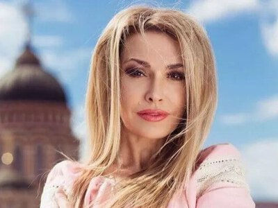 Кропива та ритуал вдячності: 59-річна Ольга Сумська розкрила секрети свого розкішного волосся, за яким вона доглядає без салонів