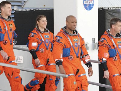 Історичний старт: астронавти NASA вирушили у політ навколо Місяця