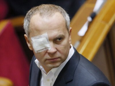 Поки Шуфрич у СІЗО — Медведчук віджав його палац у Криму