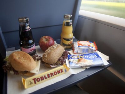 У поїздах стане більше сервісу: Укрзалізниця готує важливі зміни