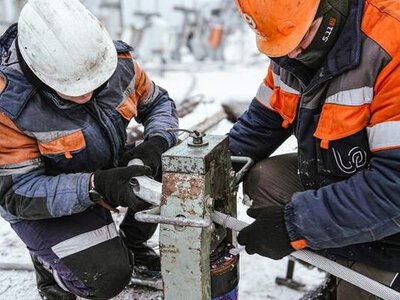 В Україні працівники ремонтних бригад отримають 20 тис. грн доплат. Деталі