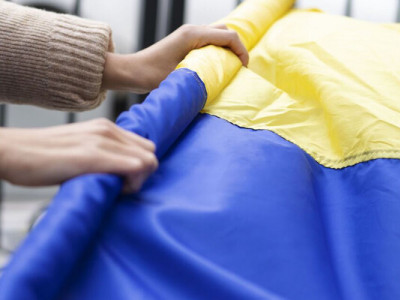 Країна ЄС готує закон, який змінить життя іноземців: чого чекати українським біженцям