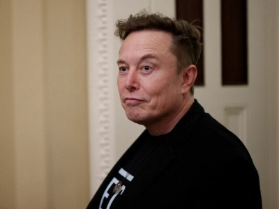 Суд США дозволив інвесторам подати колективний позов проти Ілона Маска