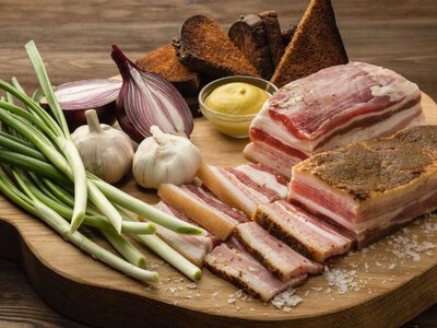 Три міфи про сало, які вводять в оману українців