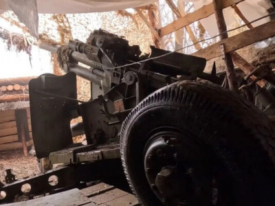 Українські прикордонники продовжують бити по рф із зеніток КС-19 часів 1940-х