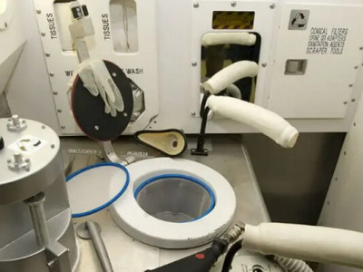 Космічний рівень проблем: астронавти Artemis II залишилися без туалету