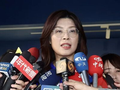 Лідерка тайванської опозиції вирушила до Китаю