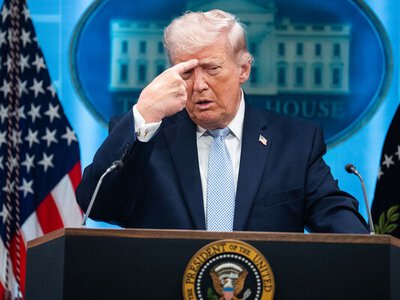 Вчора обіцяв смерть цивілізації, а сьогодні золоте століття: Трамп здивував заявою про Іран