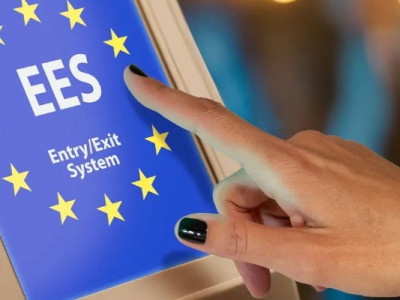 ЄС скасовує штампи в паспортах: що зміниться для українців