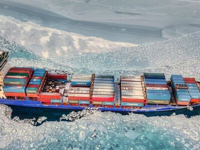 Скасування санкцій США проти російського флоту: на що розраховує «Росатом» та яка тут роль еміратської DP World