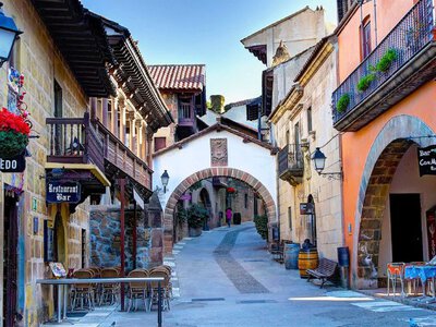 Село в Іспанії безкоштовно роздає будинки: на яких умовах