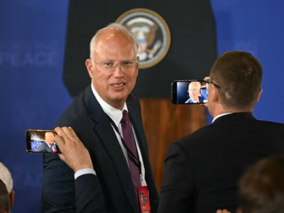 Користуються моментом – Путін знову послав Дмітрієва до Трампа