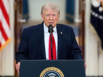 Дональд Трамп розкритикував Іран через можливе запровадження зборів за прохід через Ормузьку протоку