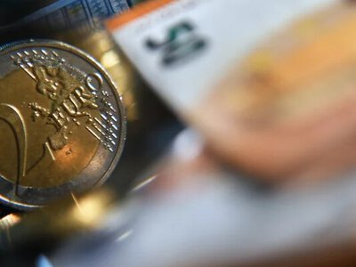 Розблокування €90 млрд для України: ЄС очікує на позитивне рішення Петера Мадяра після поразки Орбана