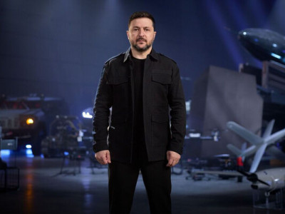 Так виглядає незалежність: Зеленський продемонстрував досягнення українського ОПК за чотири роки війни. Відео