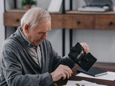 Не все втрачено: українцям пояснили, як відновити право на пенсію, коли не вистачає стажу
