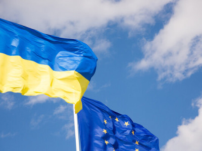 Чотири країни ЄС проти швидкого вступу України