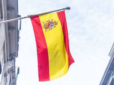 Іспанія схвалила масштабну амністію для нелегальних мігрантів