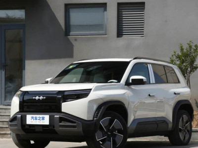 Ринок електромобілів оживає: що купували українці в березні