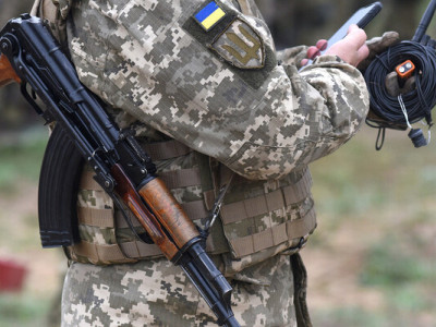 Штраф до 6800 грн: як в Україні карають за незаконне носіння форми ЗСУ