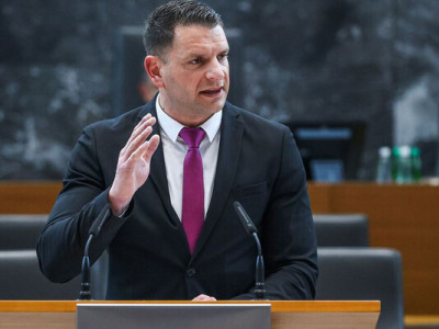 Ми пообіцяли народу референдум: новий спікер парламенту Словенії оголосив про плани вийти з НАТО і відвідати Москву