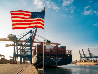 США продовжили заборону на вхід російських суден до своїх портів