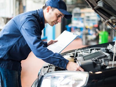 Готуйте авто до перевірок: в уряді розкрили строки повернення тотального техогляду