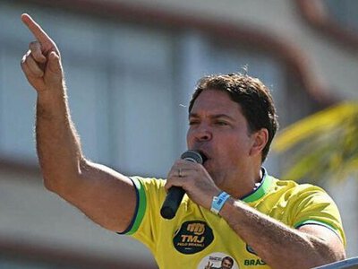 Ексглава розвідки Бразилії вийшов з-під варти ICE у США