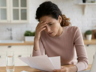 Новий закон про стягнення боргів налякав українців: як насправді він працюватиме