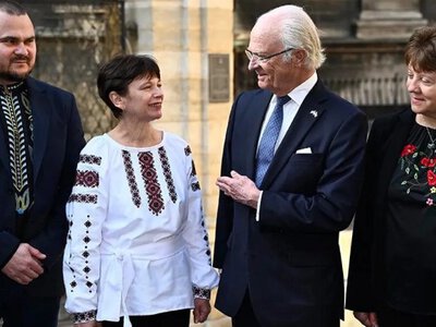 Король Швеції відвідав Україну і зустрівся з представниками шведського села на Херсонщині