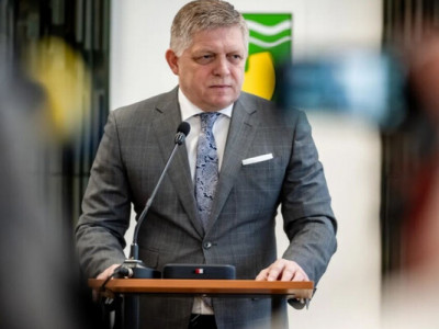 Фіцо заявив, що Литва і Латвія заборонили проліт його літака в Москву