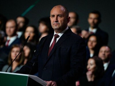 Вибори у Болгарії: політична сила експрезидента Радева наближається до монобільшості