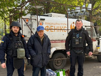 Лінія фронту поруч: із Дружківки евакуювали маломобільних жителів