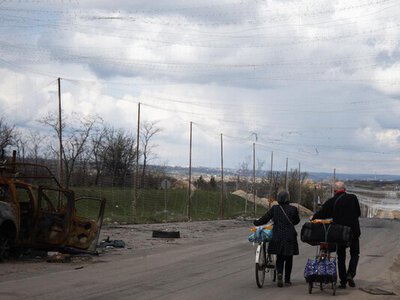 Подружжя евакуювались на велосипедах з Костянтинівки