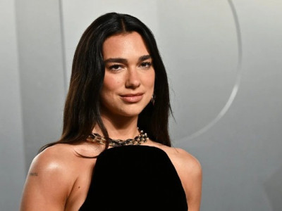 Дуа Ліпа приголомшила допомогою ЗСУ: зірка у креативний спосіб зібрала кошти