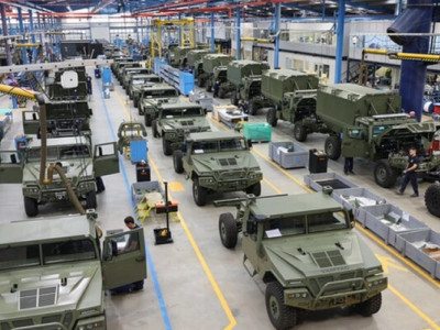 Іспанія передасть Україні бронемашини VAMTAC та партію боєприпасів