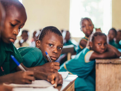 У 6 чи 7 років? У якому віці віддавати дитину до першого класу: нове дослідження вчених показало цікавий результат