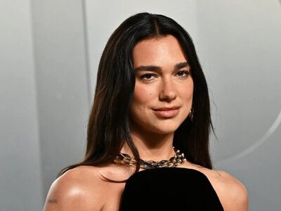 Співачка Дуа Ліпа купила пікап для Першого медичного батальйону ЗСУ