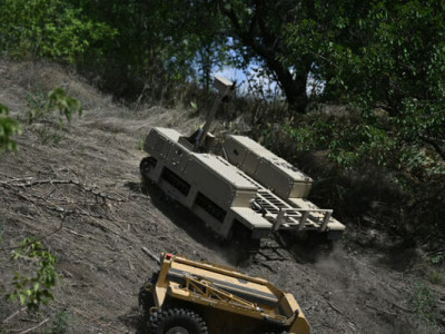 Революція роботів: Україна хоче замінити 30% військових на передовій на бойові машини